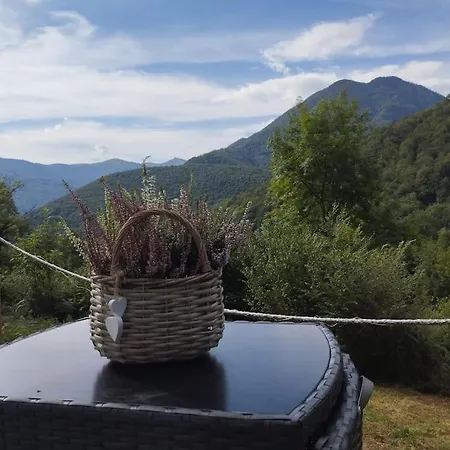 Luxury tent Dome De L'arriou Ourde